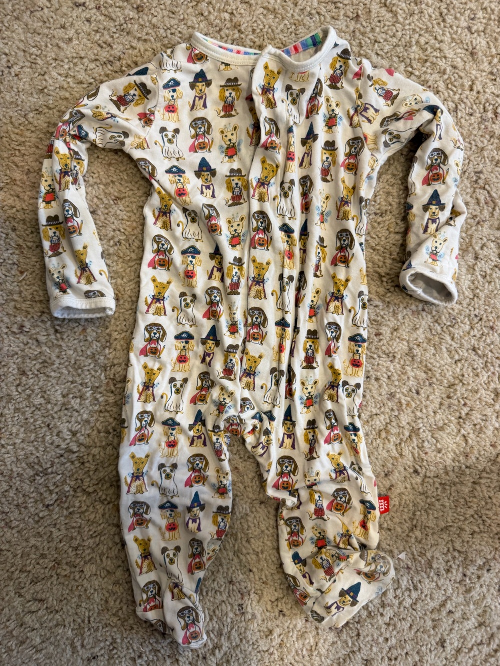 Magnetic Me Halloween Dog pajamas 3-6 months